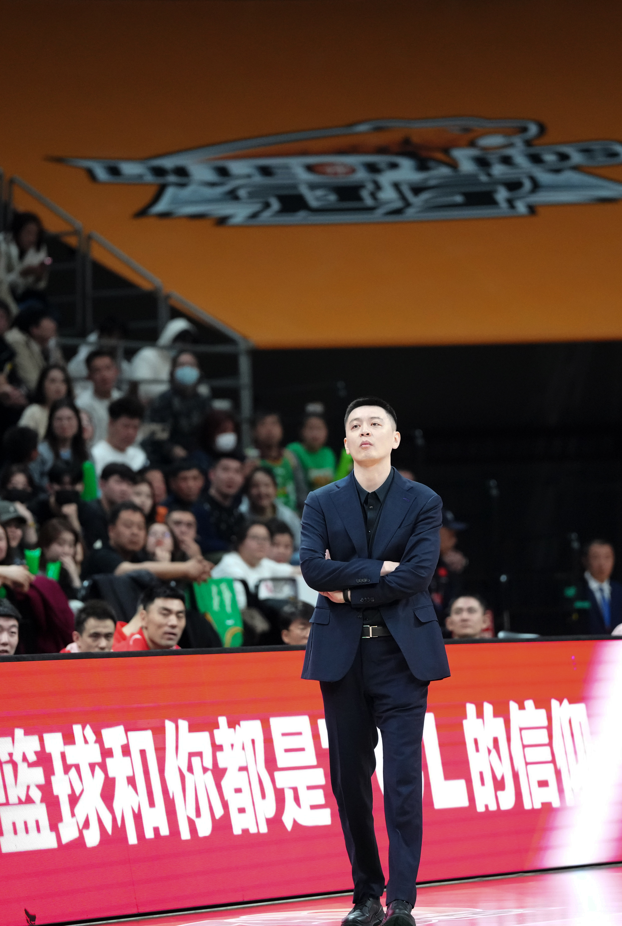 英雄联盟-窗口期辽宁本钢备战NBA常规赛，刷新队史纪录细节曝光，媒体盛赞，资深球员宣示担当的简单介绍